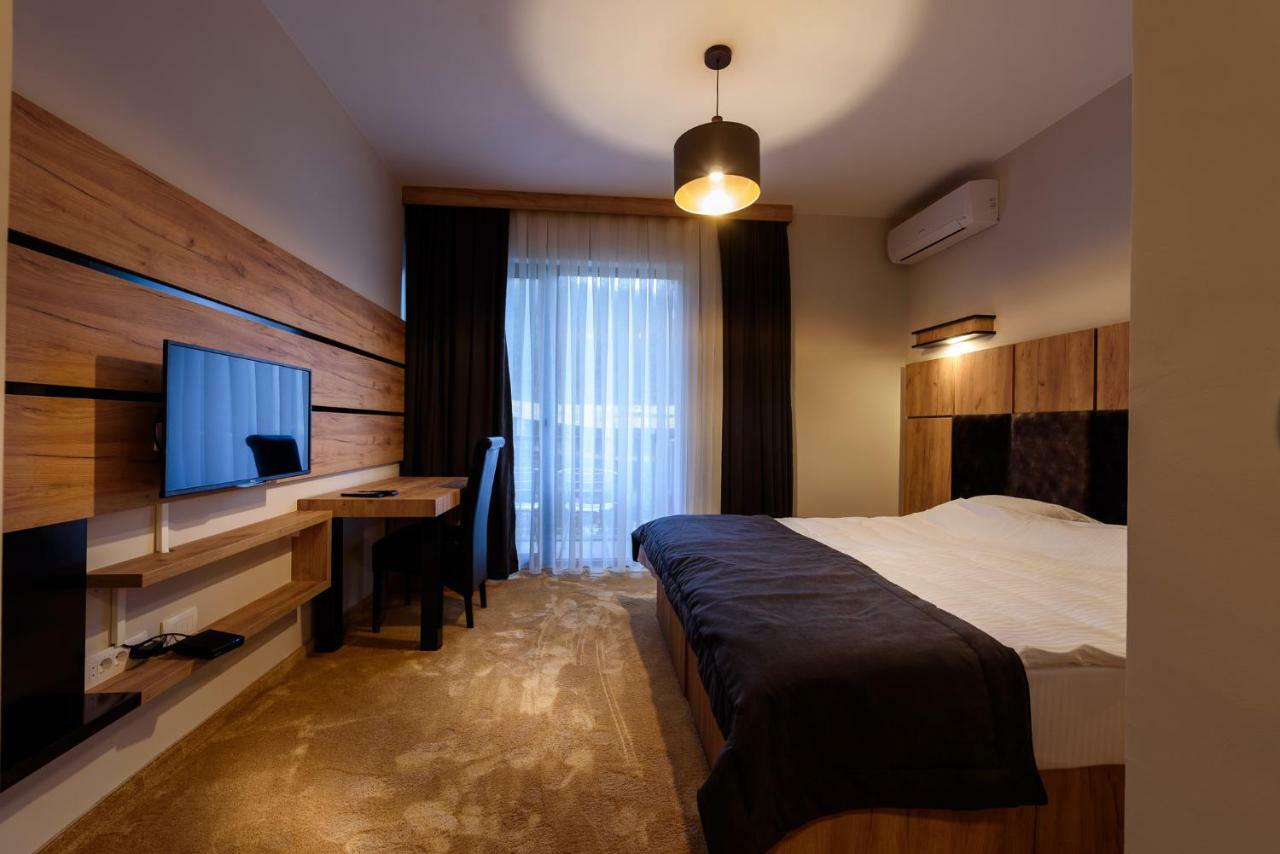 Resort Ujevara E Drinit Peje Exterior photo